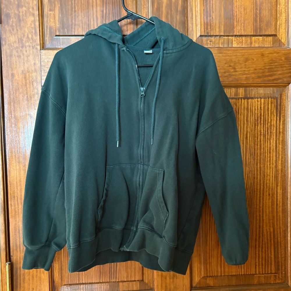 Old Navy women’s Dark Green Zip-Up Sweater